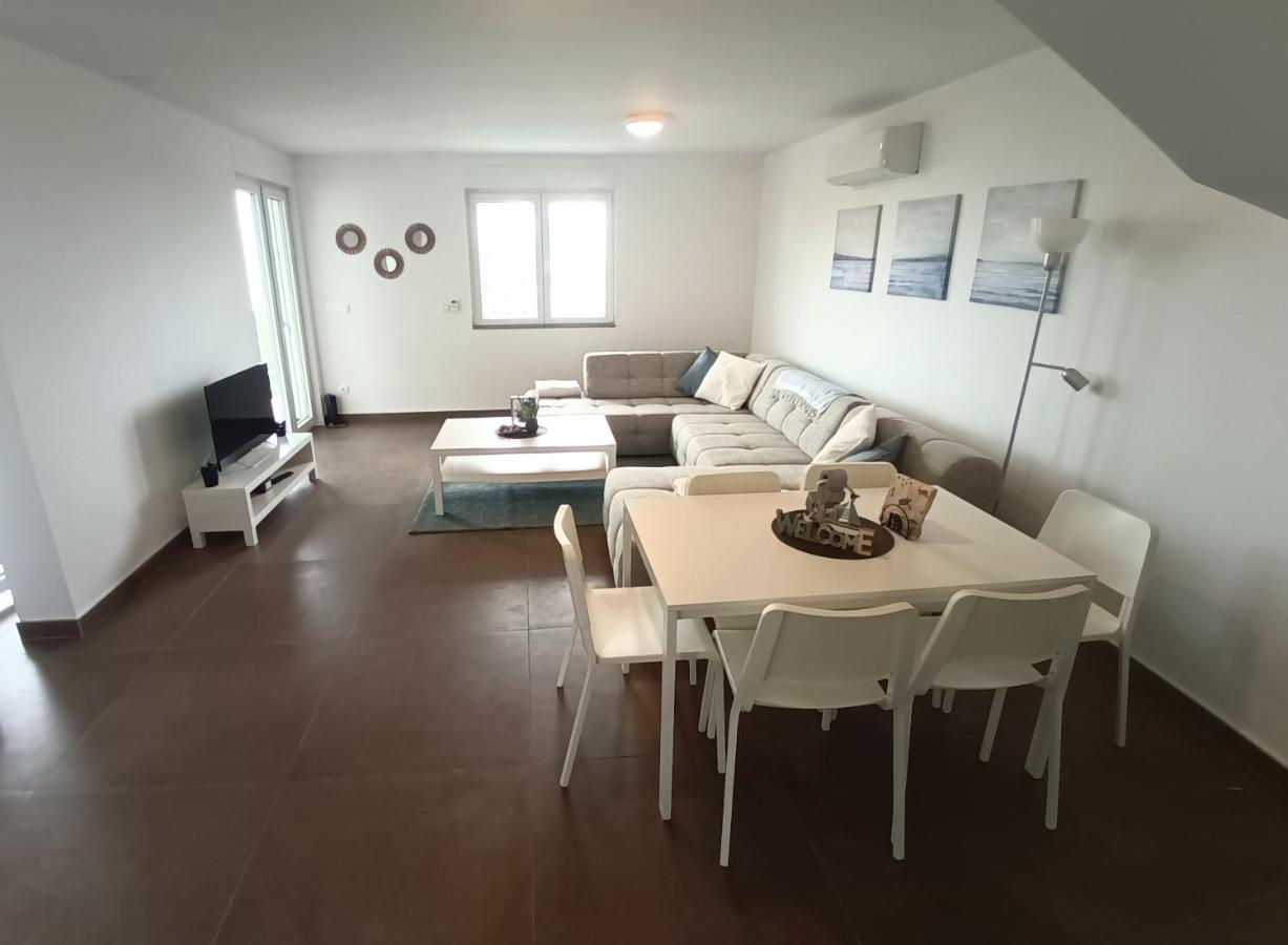 Searenity Pool Suite - Seafront Krmpote-Vodice Esterno foto