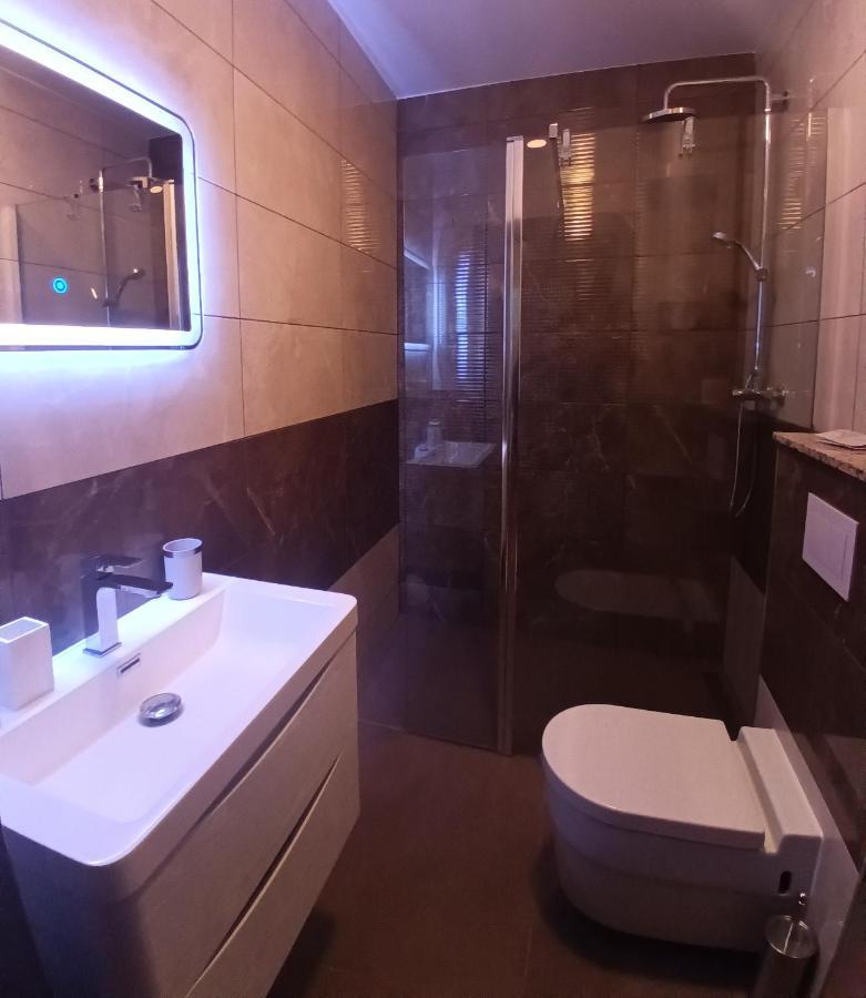 Searenity Pool Suite - Seafront Krmpote-Vodice Esterno foto